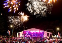 Broadbeach Christmas Carols 2012